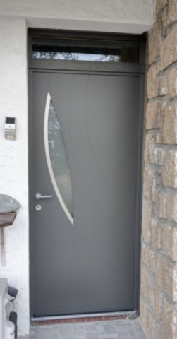 Porte d'entrée bois-aluminium