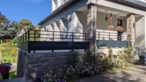 Garde corps de terrasse aluminium thermolaqué